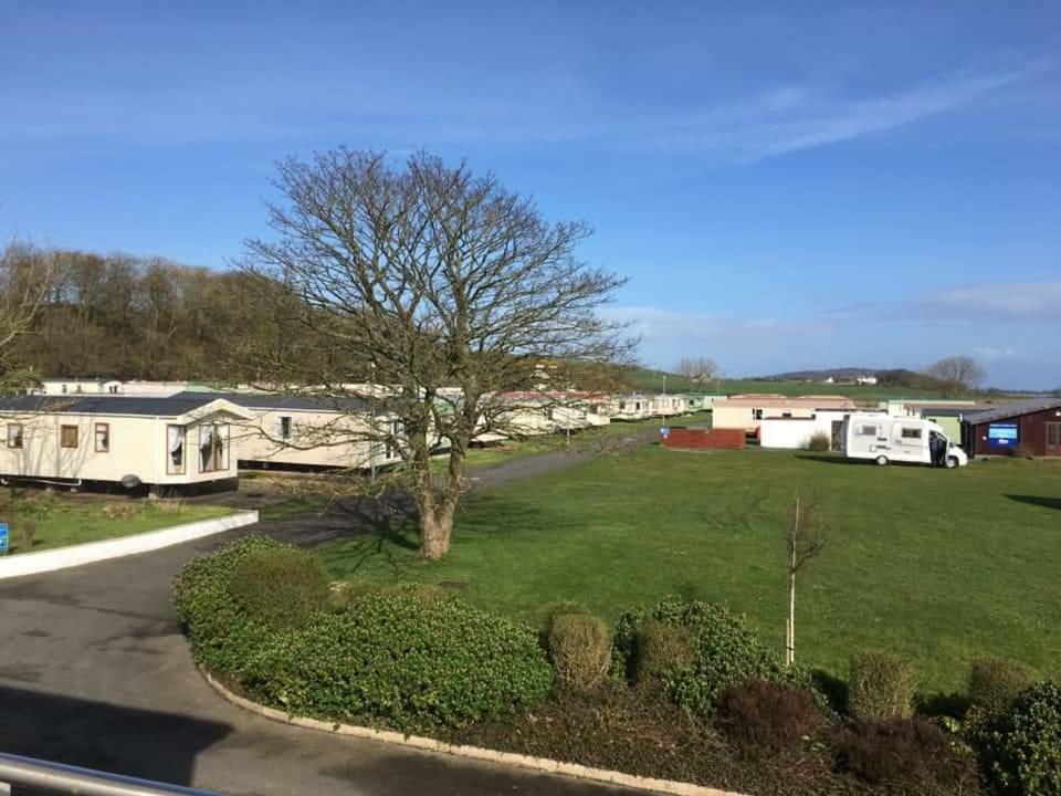 Hotel Oor Wee Hoose Leswalt Exterior foto